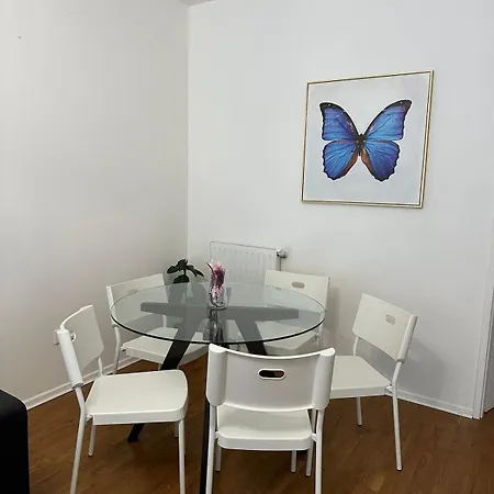 Large Flat Close To Paris With Free Parking * Clamart