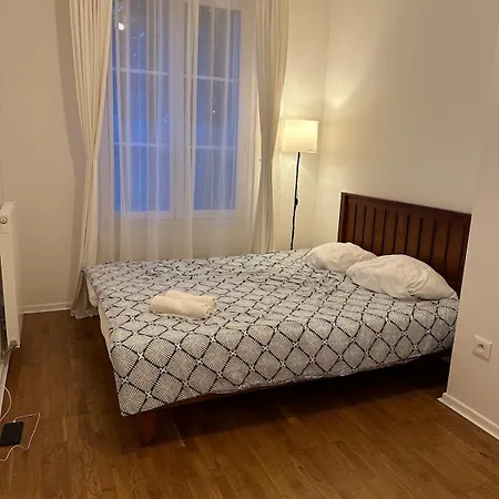 Апартаменты Large Flat Close To Paris With Free Parking Кламар